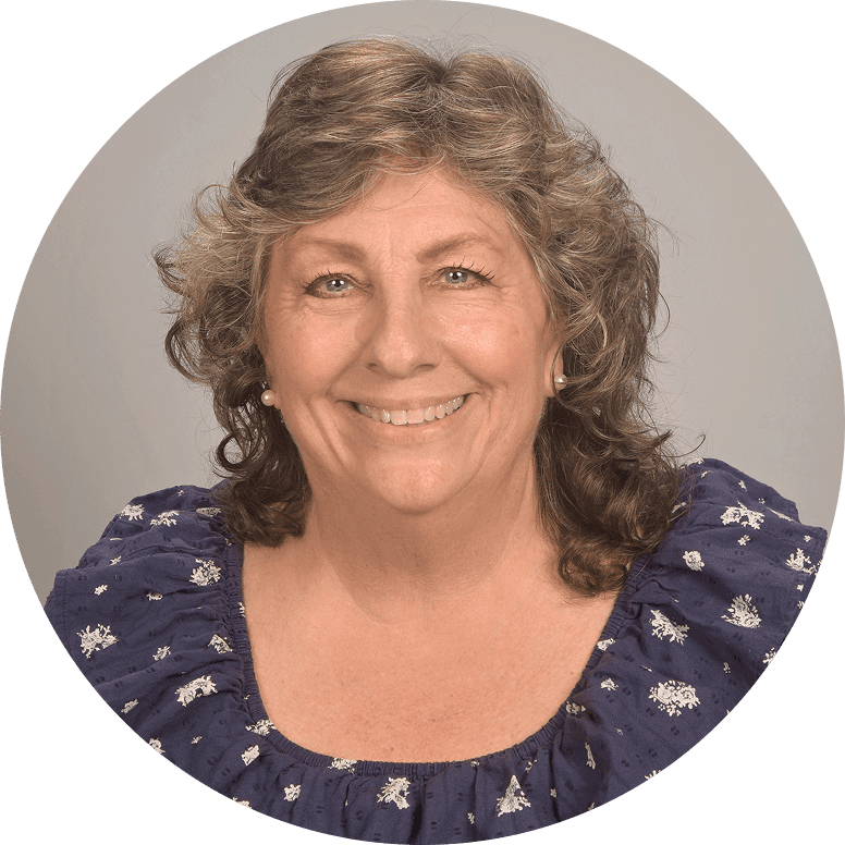 69dd50352a890_Director photo SF05321378_Miss_Ryder_27N4N7WQ 1 (1)