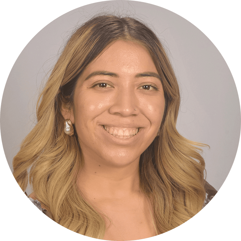 69dd50352a890_Director photo SF05321378_Miss_Ryder_27N4N7WQ 1 (2)