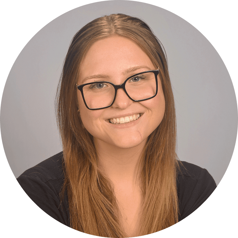 69dd50352a890_Director photo SF05321378_Miss_Ryder_27N4N7WQ 1 (5)